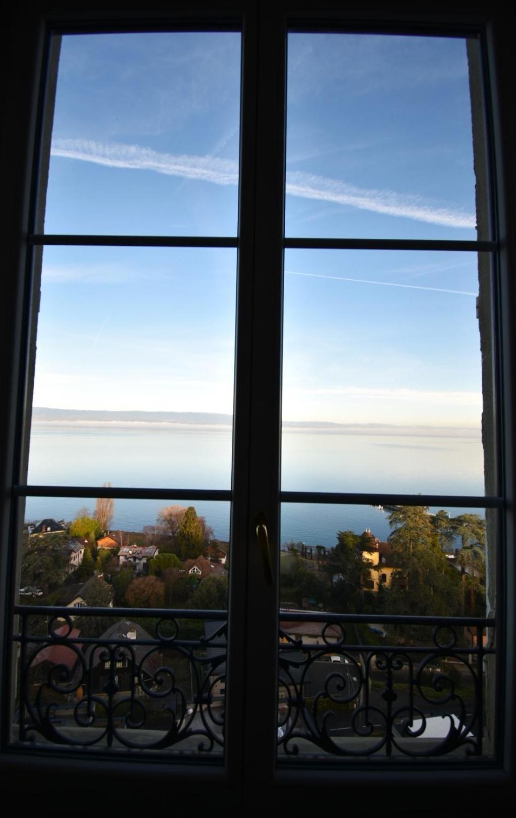 Appartement Avec Vue 180 Sur Le Lac Leman Thonon-les-Bains Exterior foto